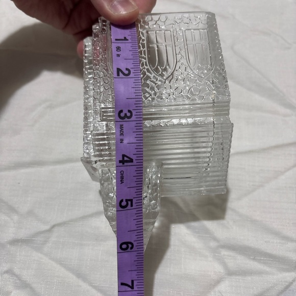 Vintage Avon Crystal Church Figurine with Stained Glass Accent - Picture 9 of 9